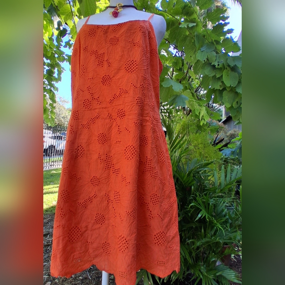 🔥NWT Lulus SUNNY GLOW EMBROIDERED Dress XL & FREE GIFT - Picture 8 of 16